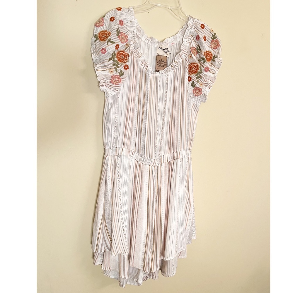 Savana Jane Rose Embroidered Stripe Romper. Size Large